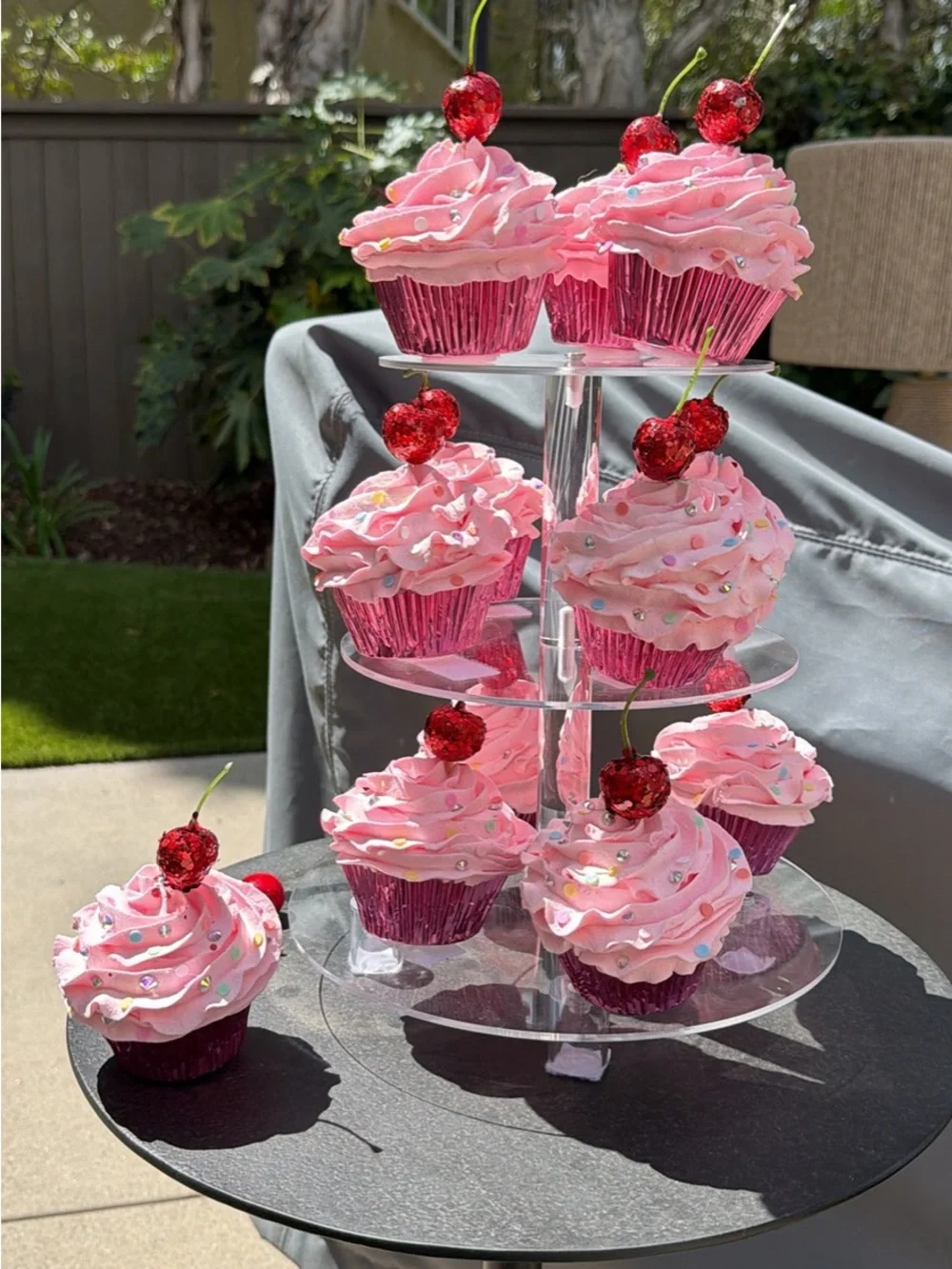 N/A decorative cupcake